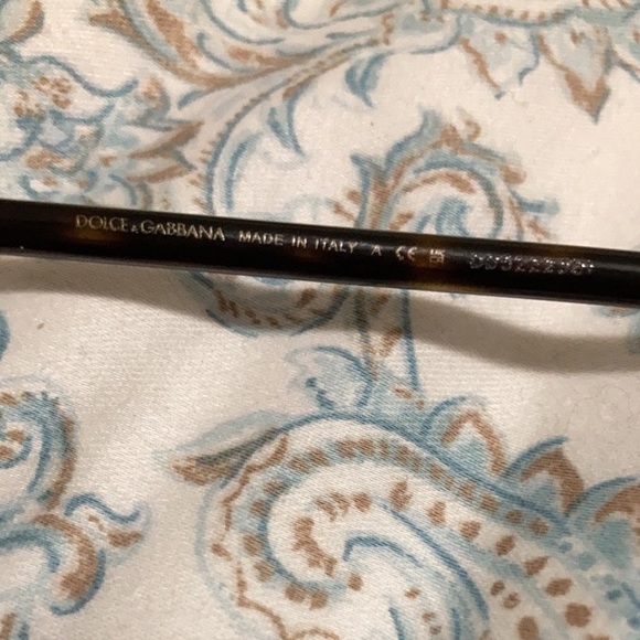 Dolce& Gabbana sunglasses - Picture 3 of 4